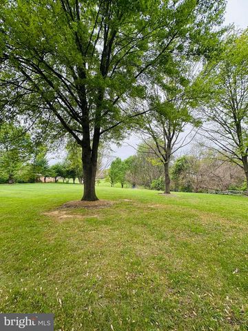 91 PRIDES XING, Shenandoah Junction, WV 25442