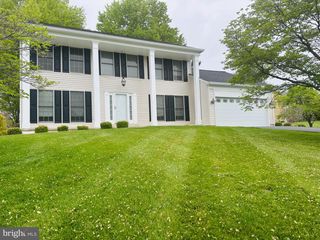 91 PRIDES XING, Shenandoah Junction, WV 25442