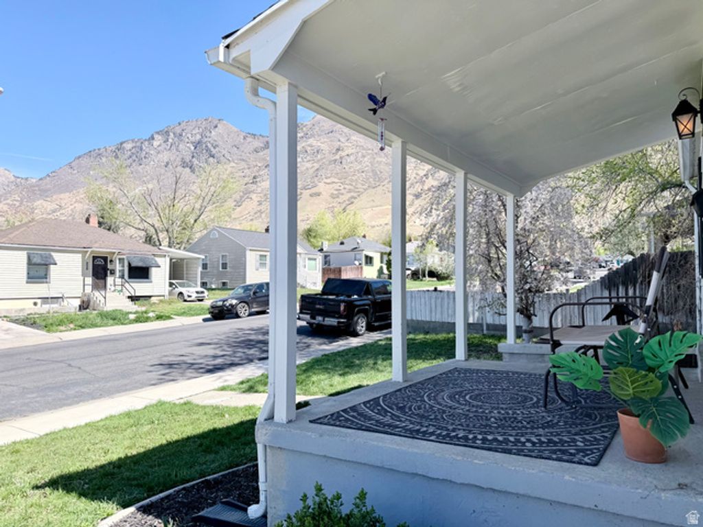 Image 3 of property listing at 1242 E 460 S, Provo, UT 84606