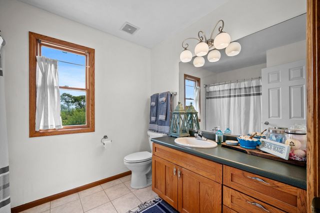 7743 43rd Avenue, Prole, IA 50229