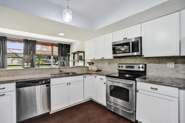 5072 SW 88th Terrace, Cooper City, FL 33328