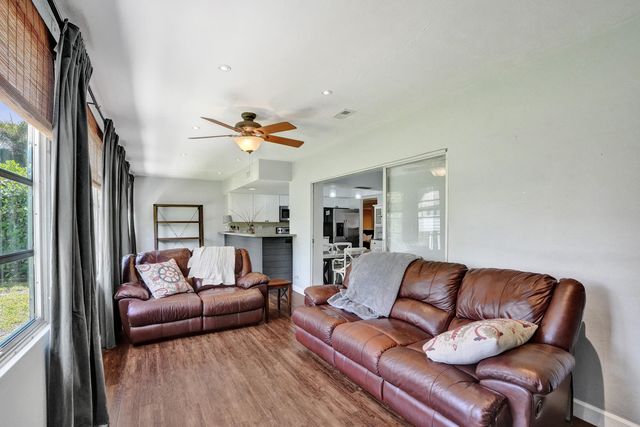 5072 SW 88th Terrace, Cooper City, FL 33328