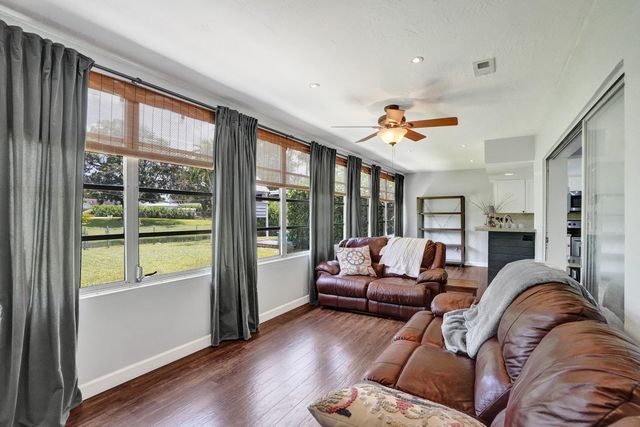 5072 SW 88th Terrace, Cooper City, FL 33328