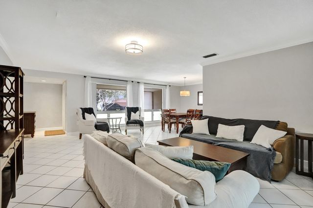 5072 SW 88th Terrace, Cooper City, FL 33328