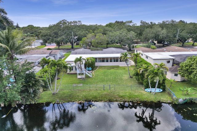 5072 SW 88th Terrace, Cooper City, FL 33328