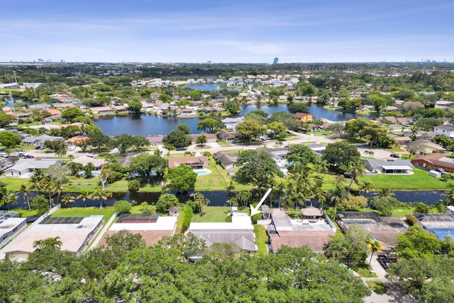 5072 SW 88th Terrace, Cooper City, FL 33328