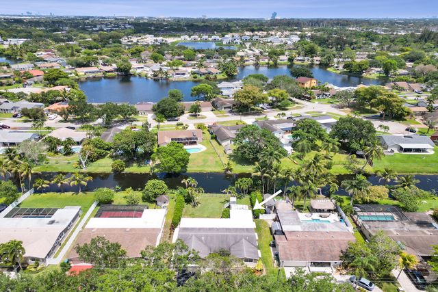 5072 SW 88th Terrace, Cooper City, FL 33328