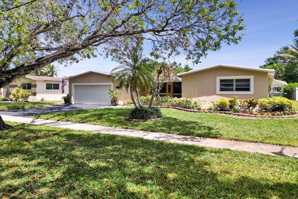 5072 SW 88th Terrace, Cooper City, FL 33328