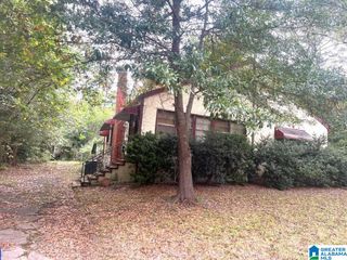 1300 8TH AVENUE, Midfield, AL 35228