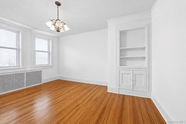 21 Mount Joy Place, New Rochelle, NY 10801