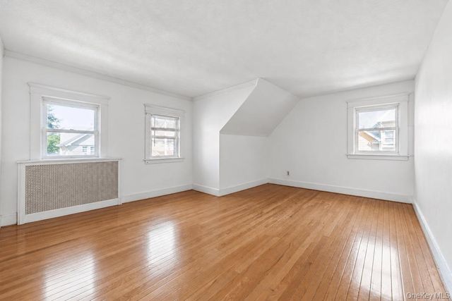 21 Mount Joy Place, New Rochelle, NY 10801