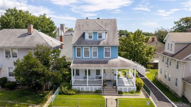 21 Mount Joy Place, New Rochelle, NY 10801