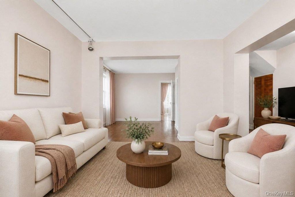 21 Mount Joy Place, New Rochelle, NY 10801 — photo 5