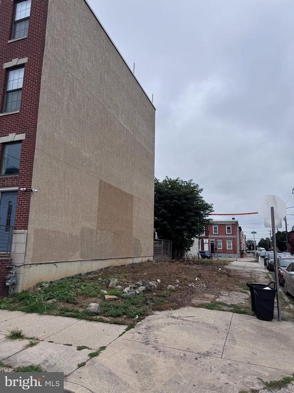 1239 S 24TH ST, Philadelphia, PA 19146