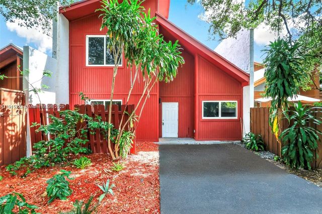 6884 NW 30th Ave, Fort Lauderdale, FL 33309
