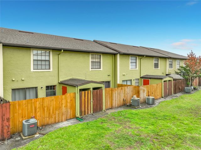 7301 CEDAR CREEK COURT 66, Winter Park, FL 32792