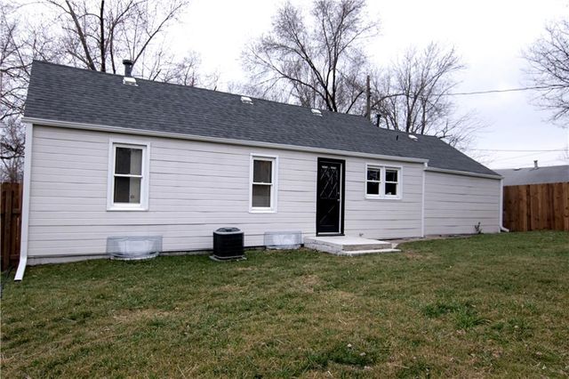 3805 Laurel Avenue, Kansas City, MO 64133