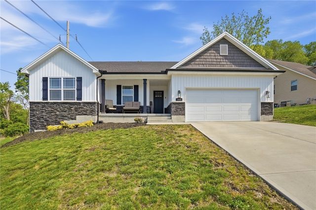 1815 E Lindsey Avenue, Miamisburg, OH 45342
