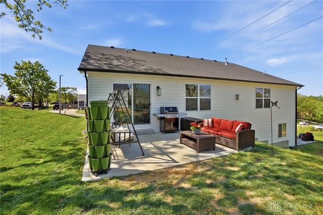 1815 E Lindsey Avenue, Miamisburg, OH 45342