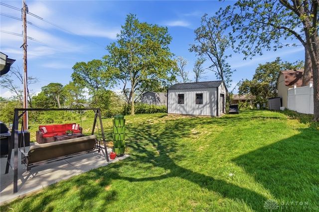 1815 E Lindsey Avenue, Miamisburg, OH 45342