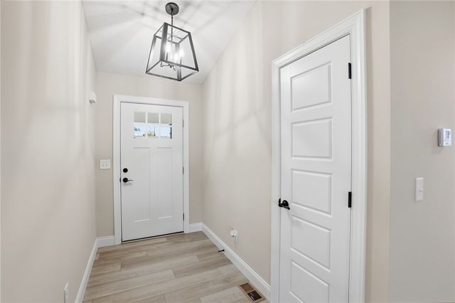 1815 E Lindsey Avenue, Miamisburg, OH 45342