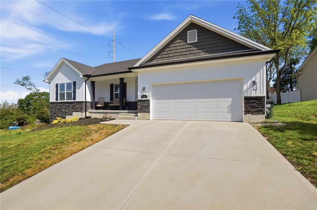 1815 E Lindsey Avenue, Miamisburg, OH 45342