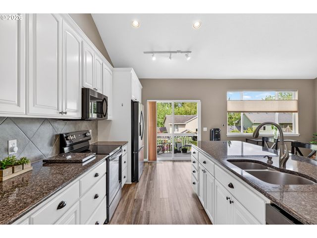 17735 Sw GALEWOOD Dr, Sherwood, OR 97140