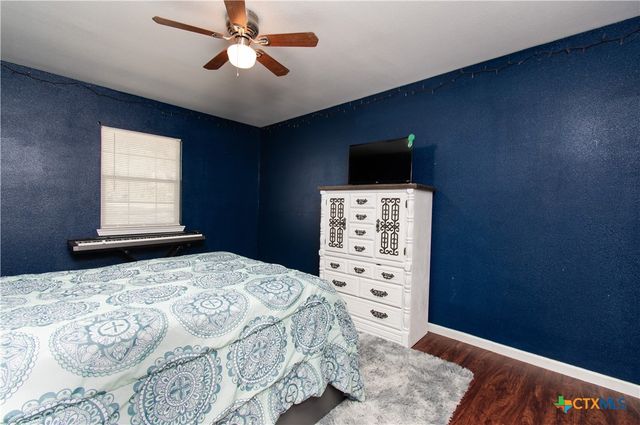 196 Oak Park One, Rockdale, TX 76567