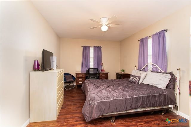 196 Oak Park One, Rockdale, TX 76567