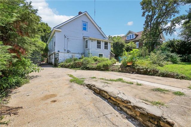 2920 Holly Street, Kansas City, MO 64108