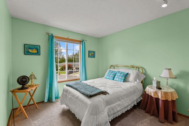 3520 E TRACEY Ct, Spokane, WA 99223