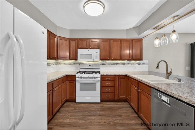 5210 WINDMILL RD, Cheyenne, WY 82009