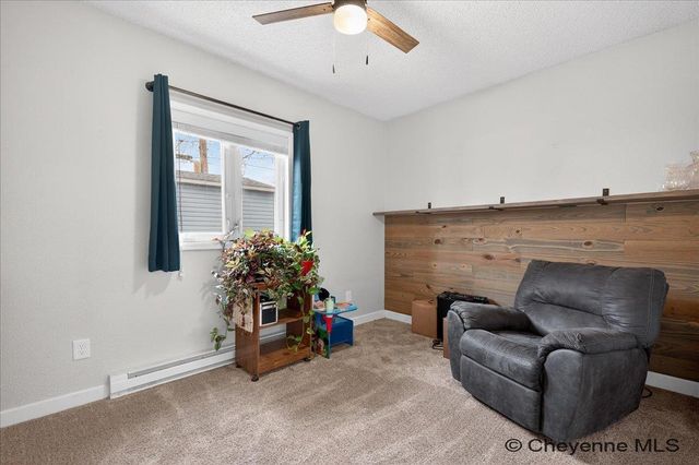 5210 WINDMILL RD, Cheyenne, WY 82009