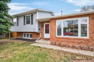 5210 WINDMILL RD, Cheyenne, WY 82009