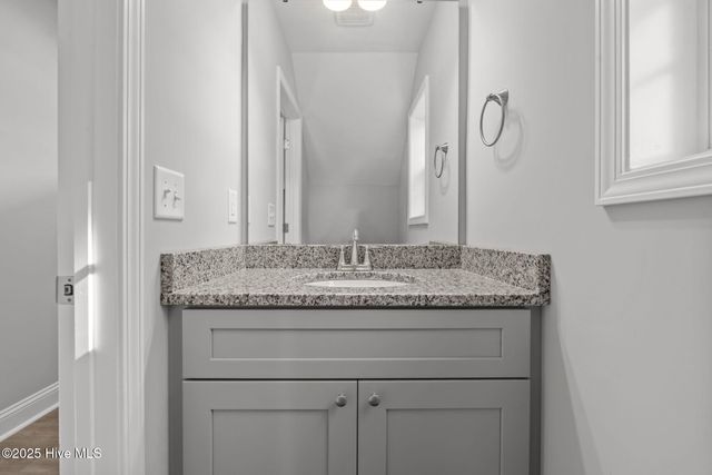 1100 W Massachusetts Avenue, Southern Pines, NC 28387