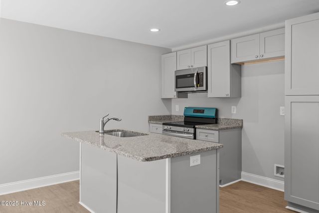 1100 W Massachusetts Avenue, Southern Pines, NC 28387