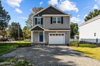 1100 W Massachusetts Avenue, Southern Pines, NC 28387