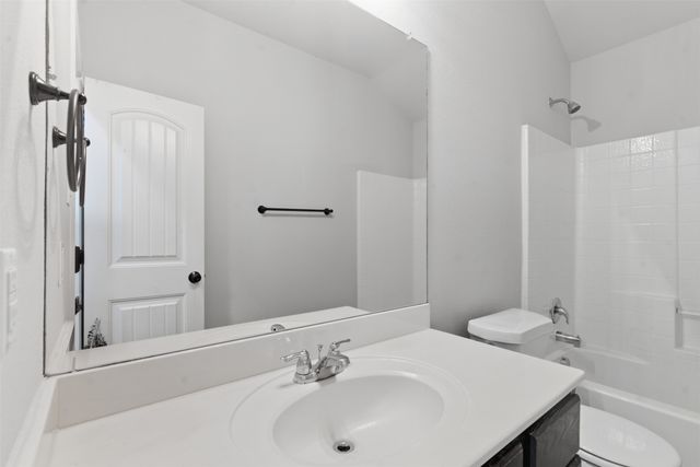 3137 Royal Crest Drive, Fort Worth, TX 76140