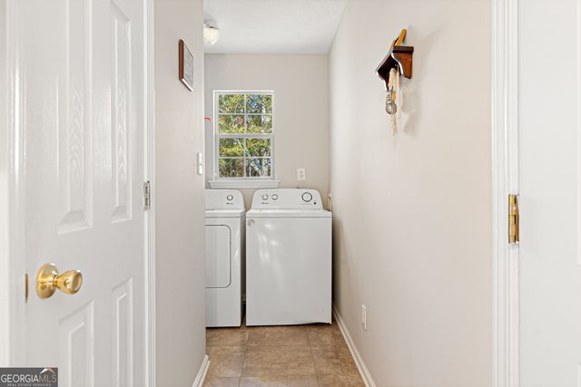 190 Timber Ridge Drive, Mcdonough, GA 30252
