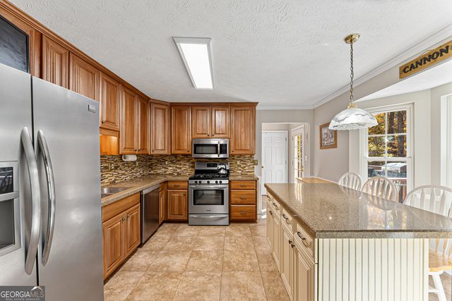 190 Timber Ridge Drive, Mcdonough, GA 30252