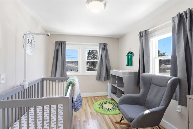 165 Lake Shore Dr, Weymouth, MA 02189