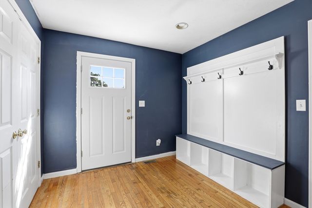 165 Lake Shore Dr, Weymouth, MA 02189