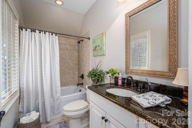 8000 Water View Drive, Belmont, NC 28012