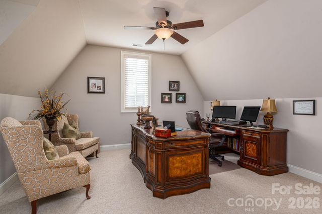 8000 Water View Drive, Belmont, NC 28012