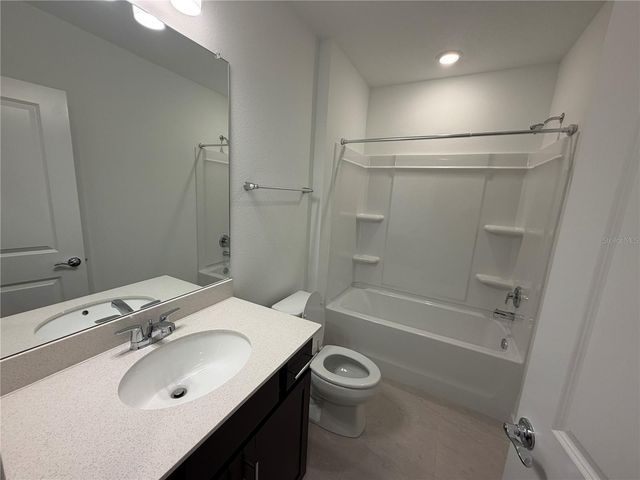 33424 BINDING TIES LANE, Wesley Chapel, FL 33545