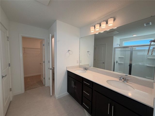 33424 BINDING TIES LANE, Wesley Chapel, FL 33545