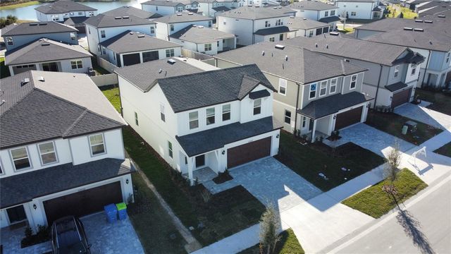 33424 BINDING TIES LANE, Wesley Chapel, FL 33545