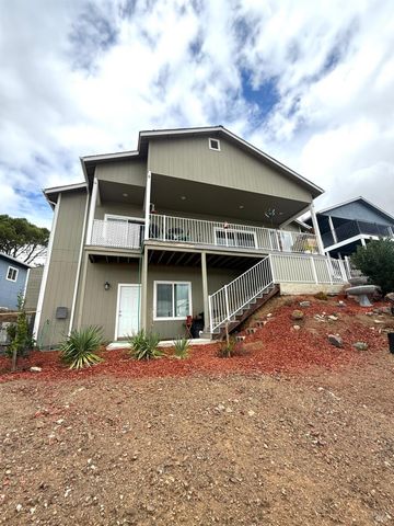 11921 Lakeshore Dr, Clearlake, CA 95422