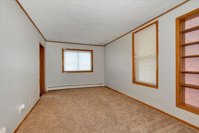 1117 Hammond Avenue, Superior, WI 54880