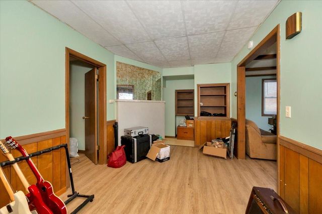 1117 Hammond Avenue, Superior, WI 54880